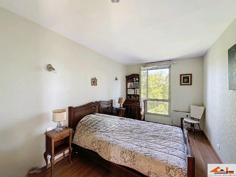 Appartement - 121 m² - 5 pièces