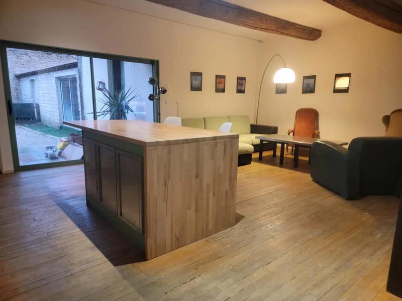 Appartement - 135 m² - 6 pièces