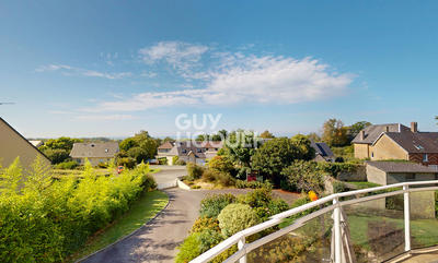 Maison - 145 m² - 6 pièces