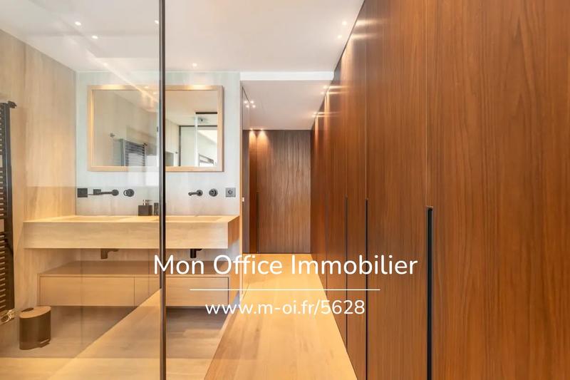 Appartement - 85 m² - 3 pièces