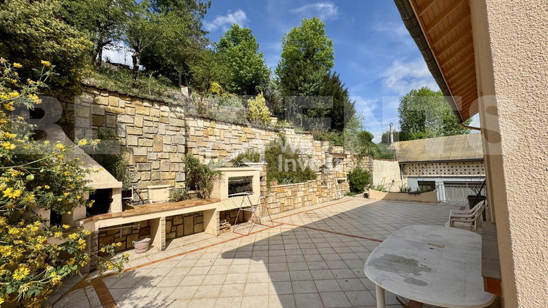 Maison - 139 m² - 7 pièces