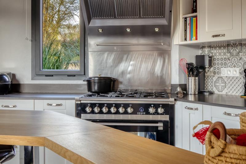 Maison - 273 m² - 7 pièces