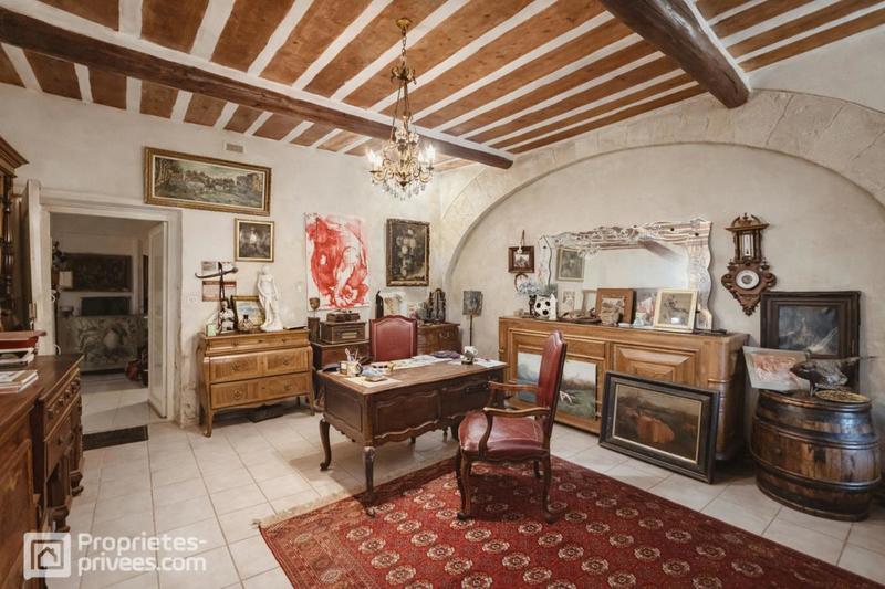 Maison - 400 m² - 9 pièces