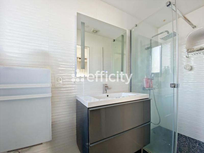 Maison - 133 m² - 6 pièces