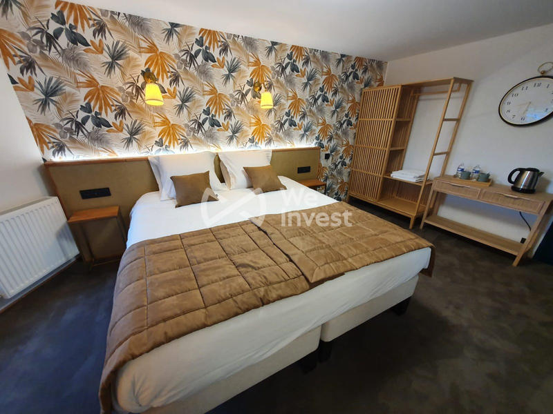 Maison - 637 m² - 20 pièces