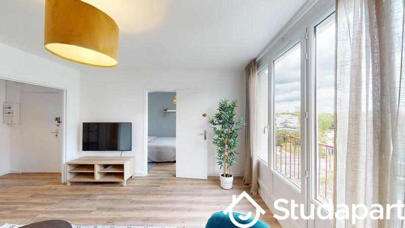 Chambre - 9 m² - 1 pièce