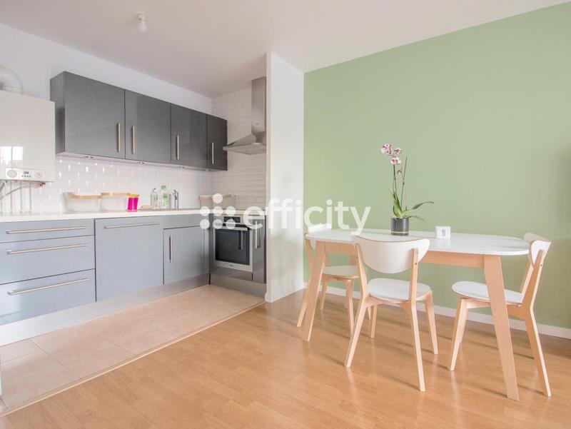 Appartement - 72 m² - 3 pièces