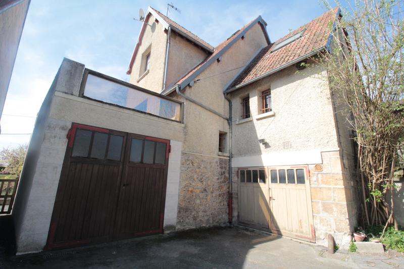 Maison - 88 m² - 4 pièces