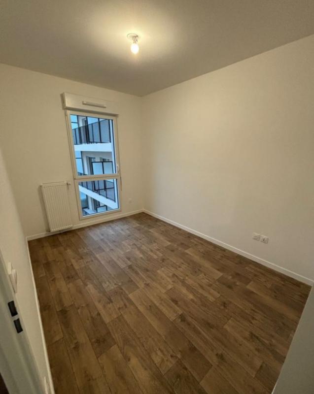 Appartement - 81 m² - 4 pièces