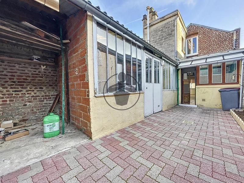 Maison - 83 m² - 4 pièces