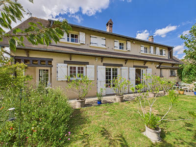 Maison - 190 m² - 7 pièces