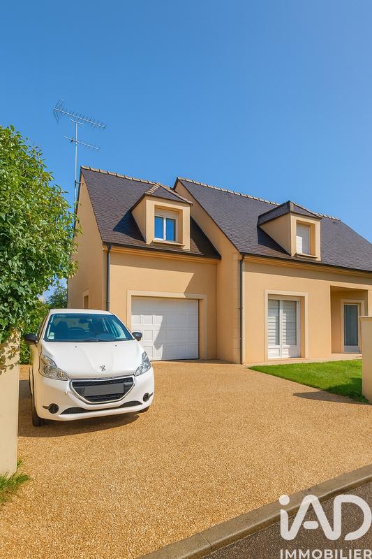 Maison - 214 m² - 6 pièces