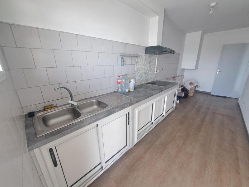 Appartement - 75 m² - 2 pièces