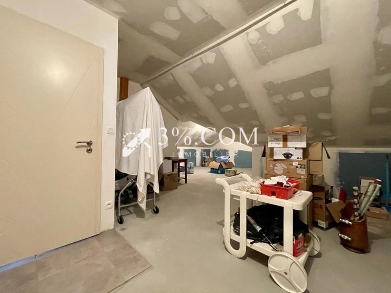 Maison - 190 m² - 6 pièces