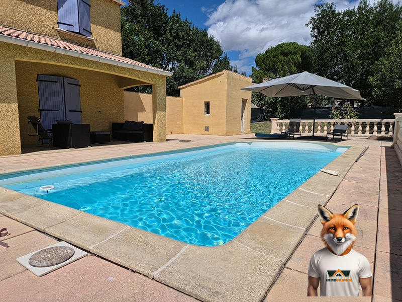 Maison traditionnelle - 127 m² - 6 pièces