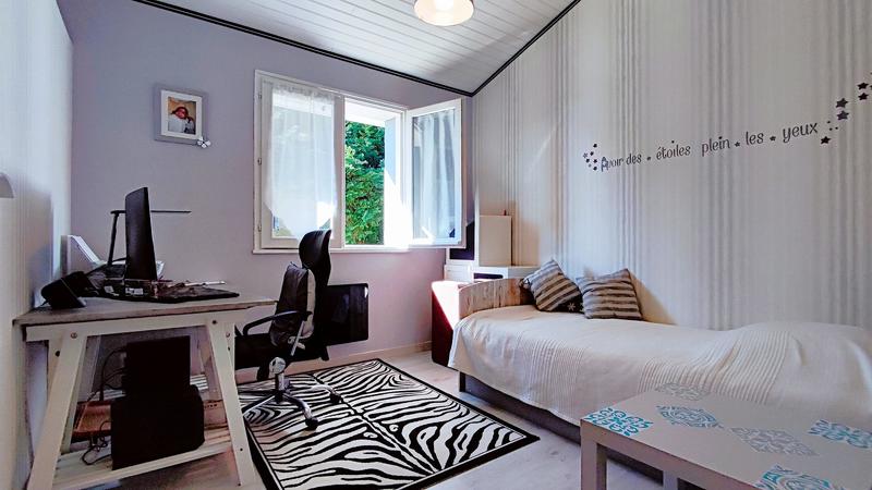 Maison - 96 m² - 4 pièces