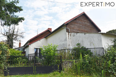 Maison - 230 m² - 9 pièces