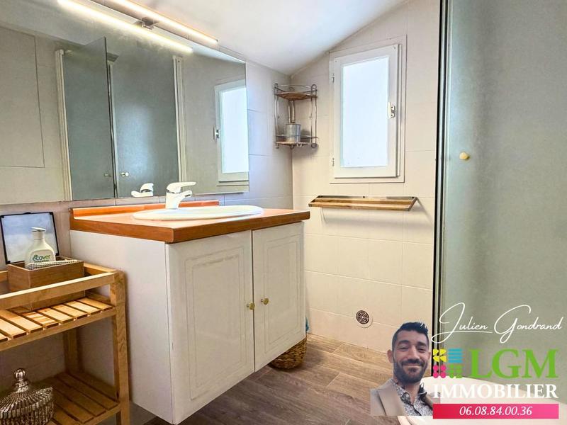 Maison - 160 m² - 5 pièces