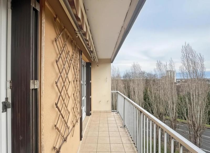 Appartement - 81 m² - 4 pièces