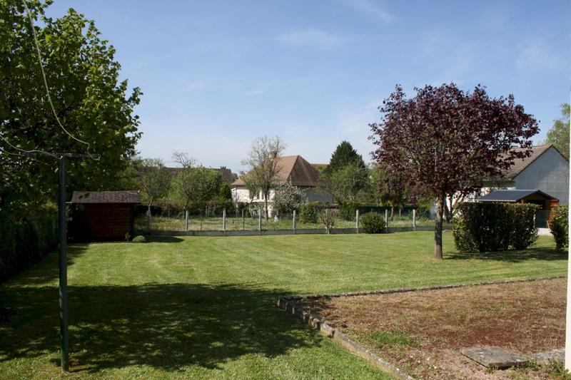 Pavillon - 130 m² - 6 pièces