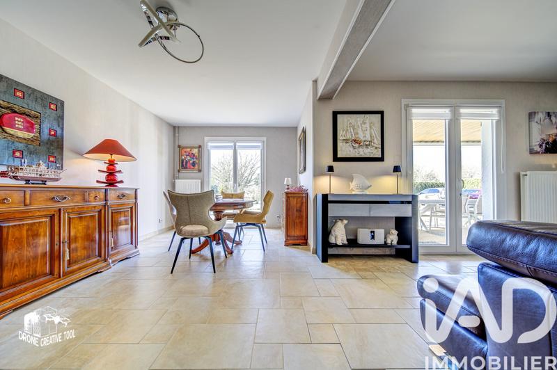 Maison - 159 m² - 7 pièces