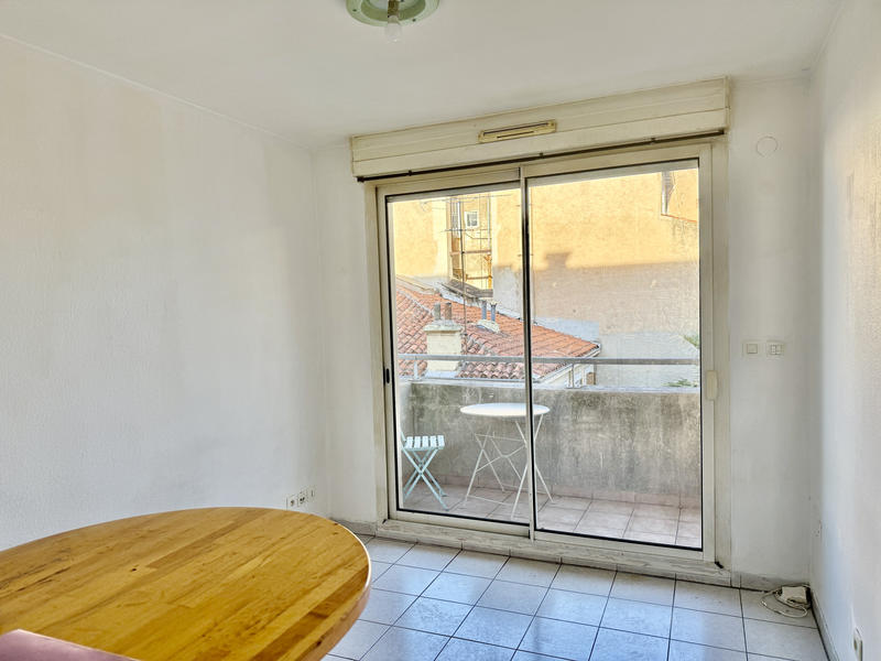Appartement - 18 m² - 1 pièce