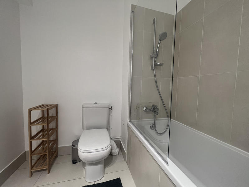 Chambre - 23 m² - 6 pièces