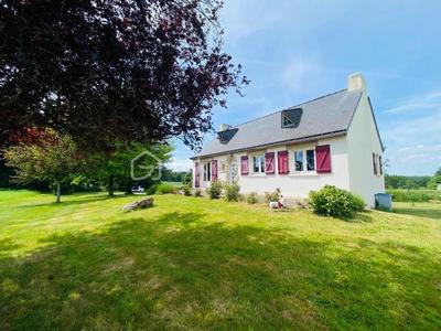 Maison de village - 80 m² - 5 pièces