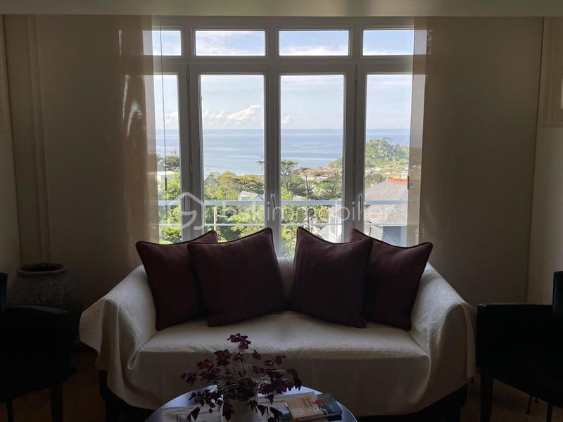 Duplex - 131 m² - 7 pièces