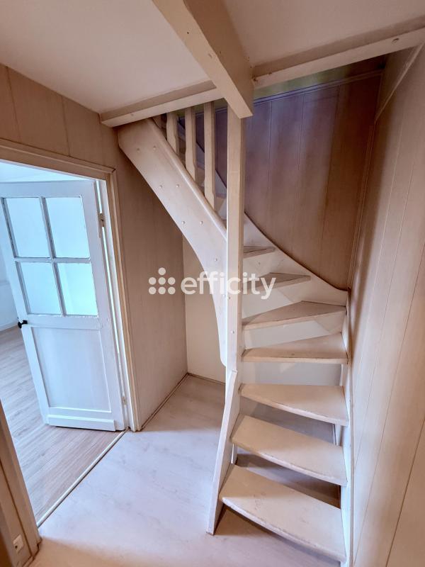 Maison - 100 m² - 6 pièces