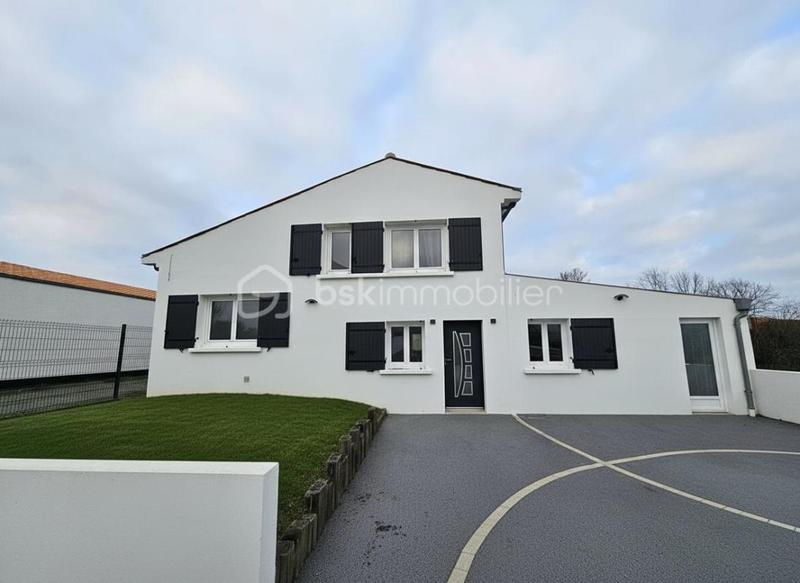 Maison de ville - 135 m² - 5 pièces