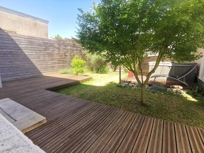 Maison - 123 m² - 5 pièces