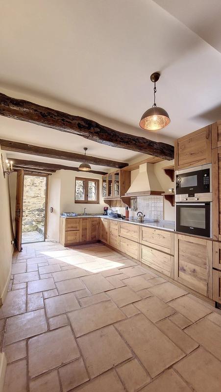 Maison - 584 m² - 14 pièces