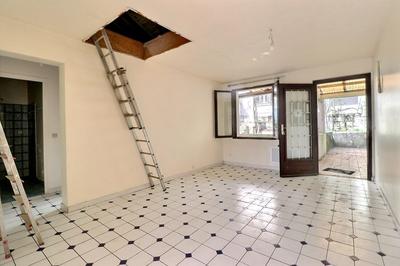 Appartement - 130 m² - 5 pièces