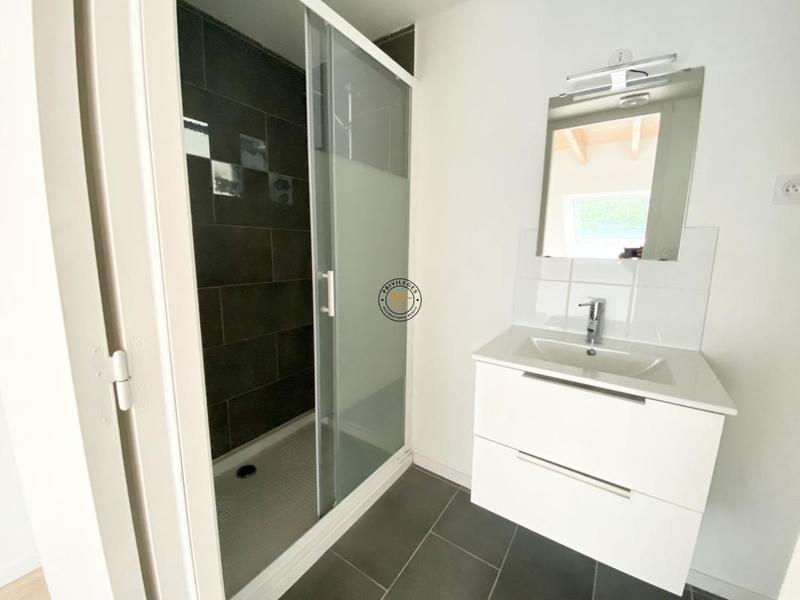 Appartement - 65 m² - 2 pièces