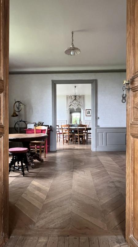 Maison de maîtres - 450 m² - 19 pièces