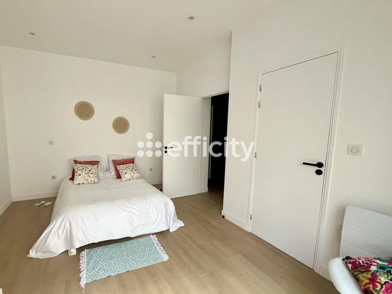 Maison - 126 m² - 5 pièces