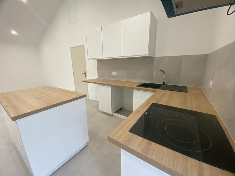 Appartement - 90 m² - 4 pièces