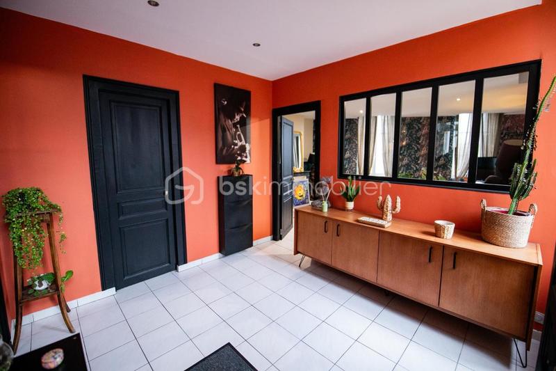 Maison de ville - 185 m² - 9 pièces