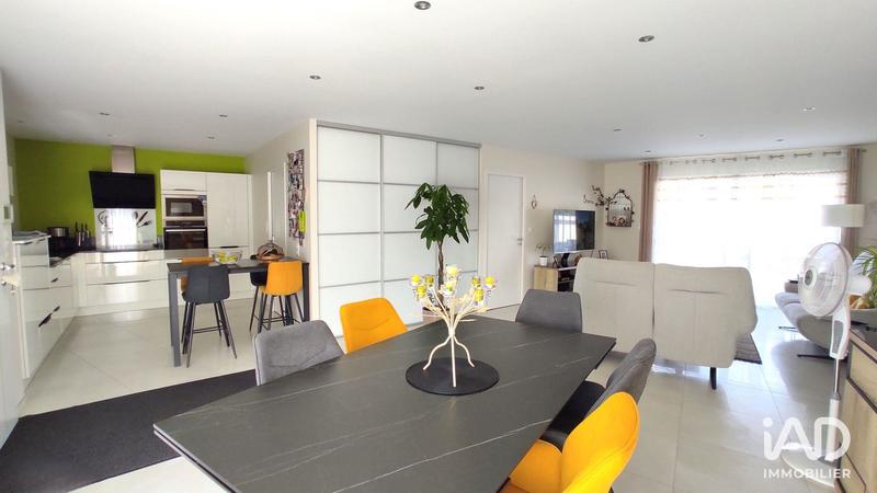 Maison - 108 m² - 4 pièces