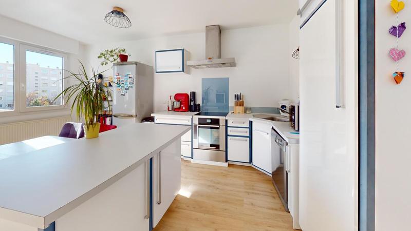 Appartement - 77 m² - 3 pièces