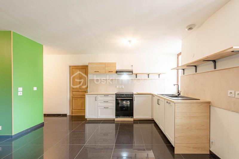 Appartement - 79 m² - 4 pièces