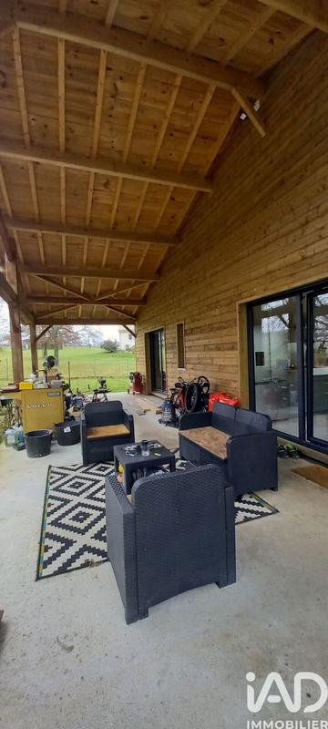 Maison - 160 m² - 5 pièces