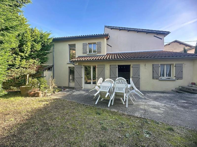 Maison - 130 m² - 5 pièces