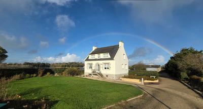 Maison traditionnelle - 105 m² - 5 pièces