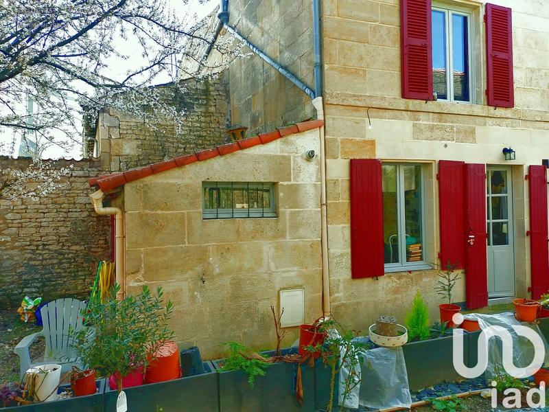 Maison de ville - 49 m² - 3 pièces