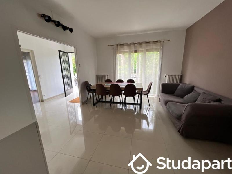 Chambre - 20 m² - 1 pièce