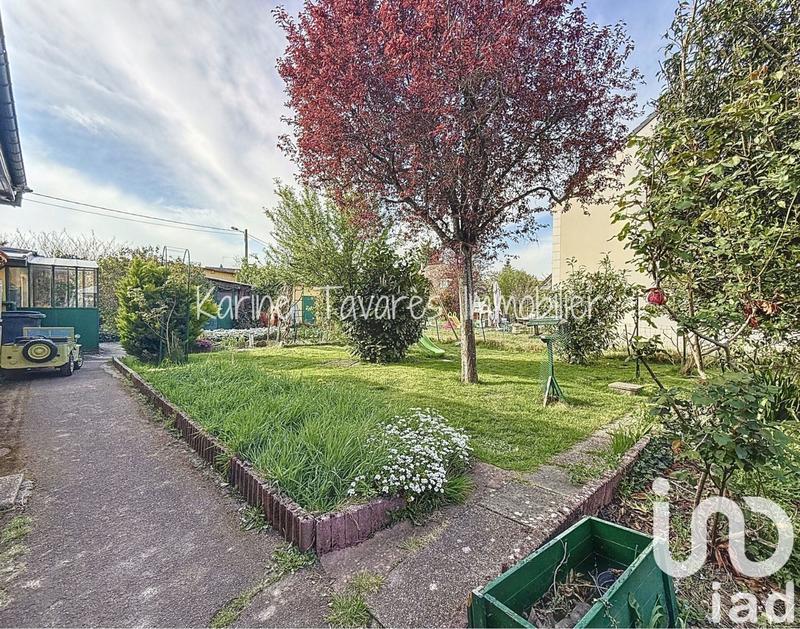 Maison - 152 m² - 9 pièces