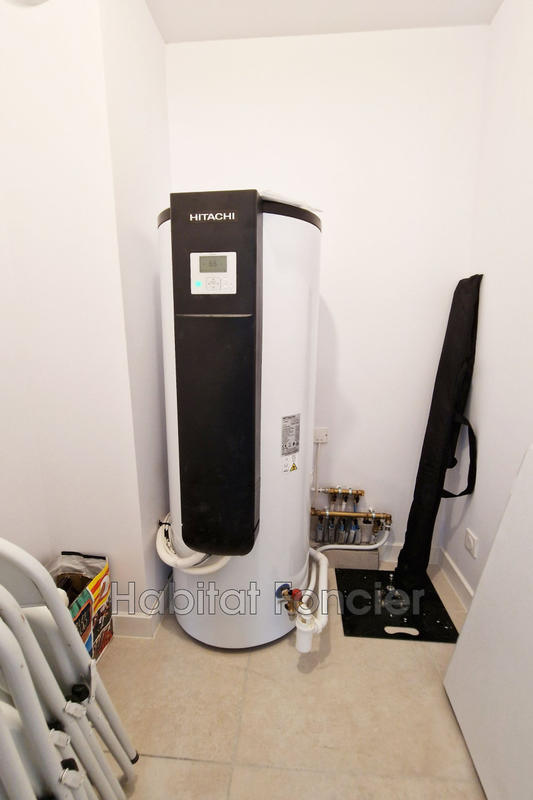 Appartement - 79 m² - 3 pièces