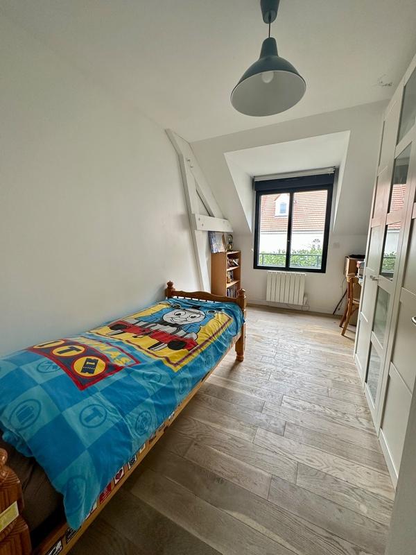 Villa - 190 m² - 8 pièces